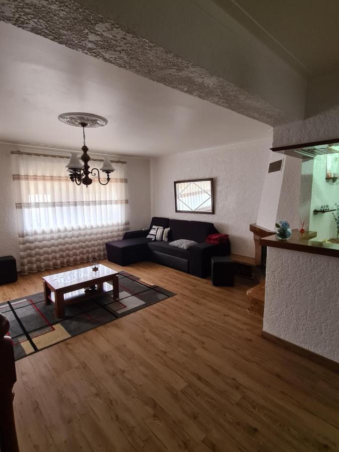 Gomes & Fortunato House Casais Brancos Eksteriør bilde
